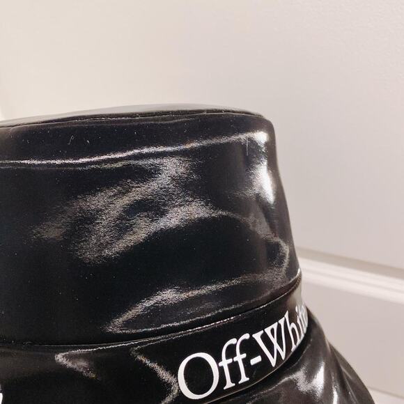 OFF WHITE logo printed bucket hat